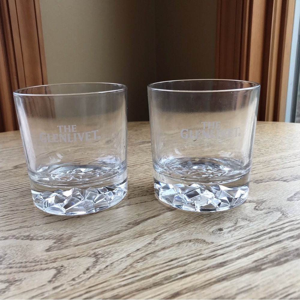 Glenlivit Whiskey Glasses